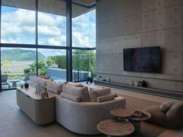 4 Bedroom Panoramic Sea View Pool Villa in Rawai