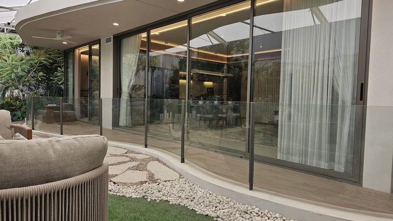 2-Bedroom Condominium with Curved Terrace – Bang Tao
