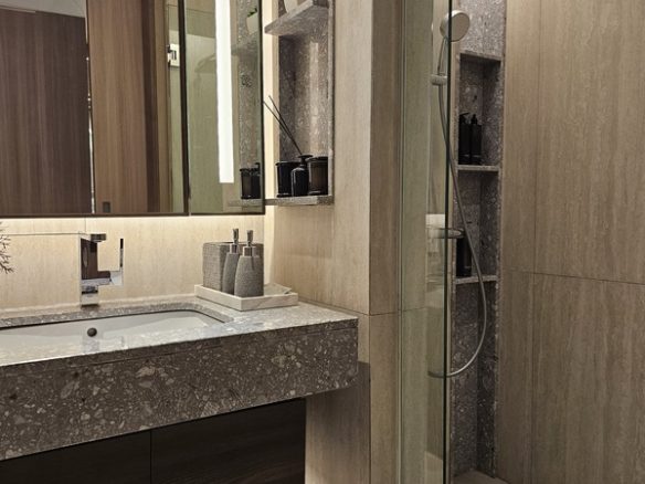 2-Bedroom Condominium with Curved Terrace – Bang Tao