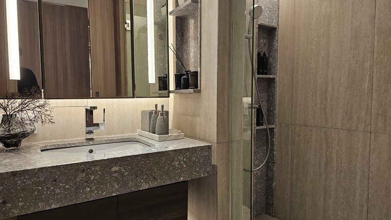 2-Bedroom Condominium with Curved Terrace – Bang Tao