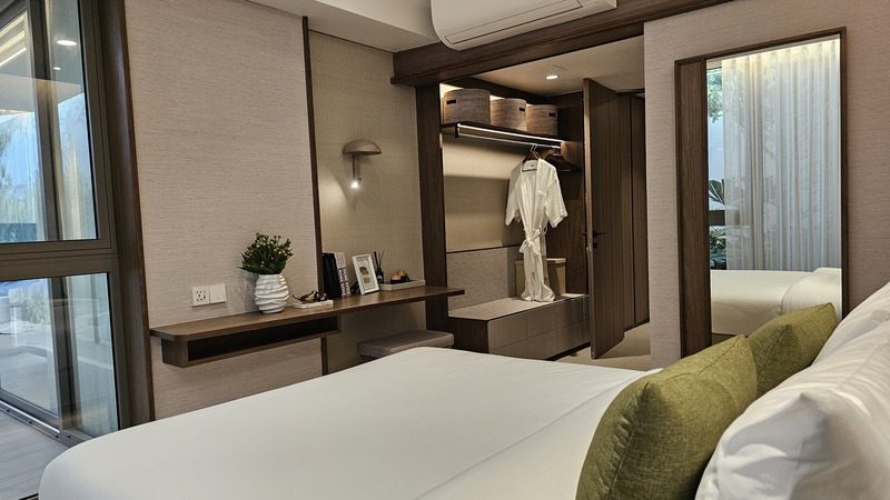 2-Bedroom Condominium with Curved Terrace – Bang Tao