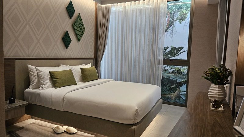 2-Bedroom Condominium with Curved Terrace – Bang Tao