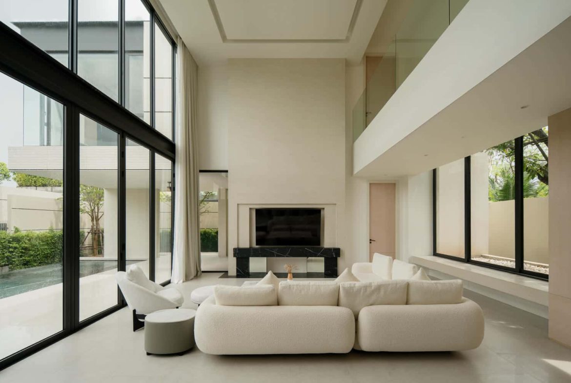 Luxury 4–5 Bedroom Modern Pool Villas – Chalong Palai