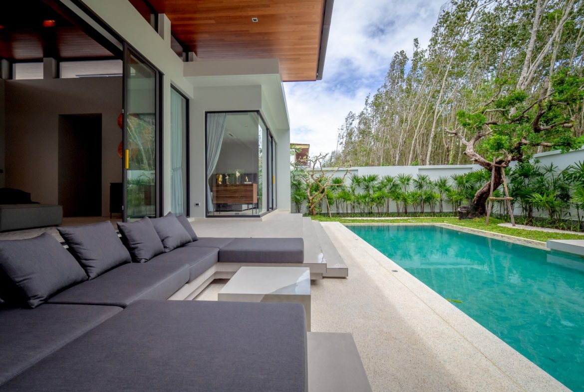 4-BR Autumn Modern Loft – Botanica