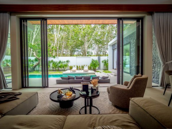 4-BR Autumn Modern Loft – Botanica