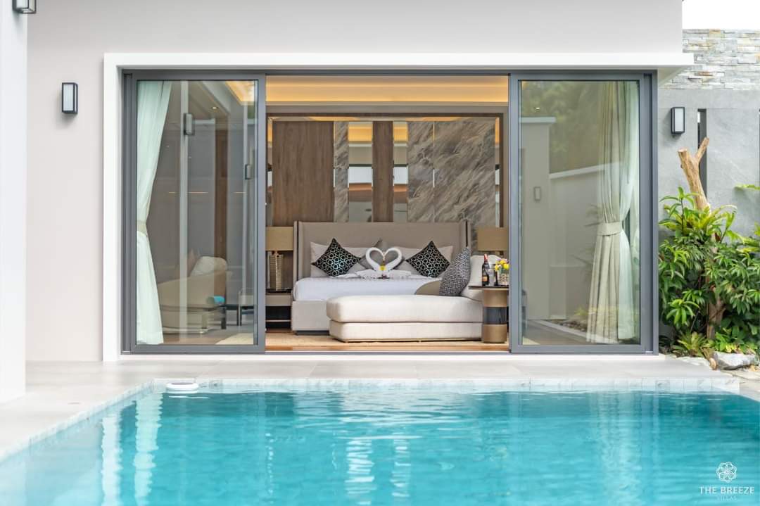 3-Bedroom Luxurious Villa Retreat in Bangtao – Your Exclusive Phuket Haven