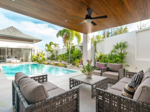 3-Bedroom Luxurious Villa Retreat in Bangtao – Your Exclusive Phuket Haven