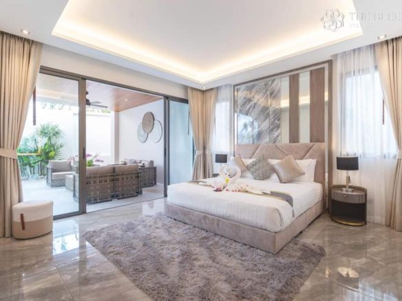 3-Bedroom Luxurious Villa Retreat in Bangtao – Your Exclusive Phuket Haven