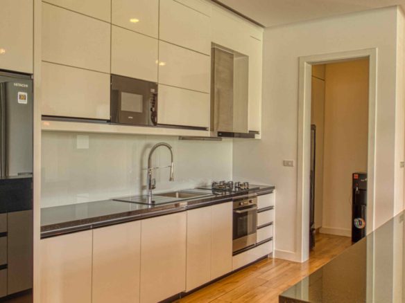 Modern 4 Bed Laguna Golf Villa