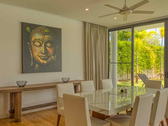 Modern 4 Bed Laguna Golf Villa