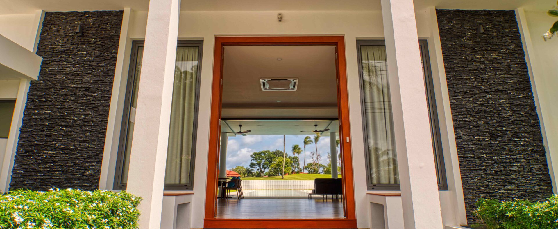 4-Bed-Laguna-Golf-Villa-2-1920×790 Modern 4 Bed Laguna Golf Villa