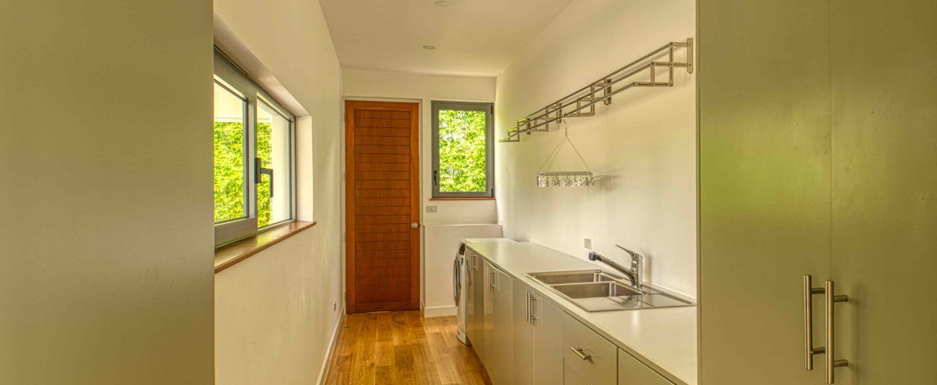 4-Bed-Laguna-Golf-Villa-22-1920×790 Modern 4 Bed Laguna Golf Villa