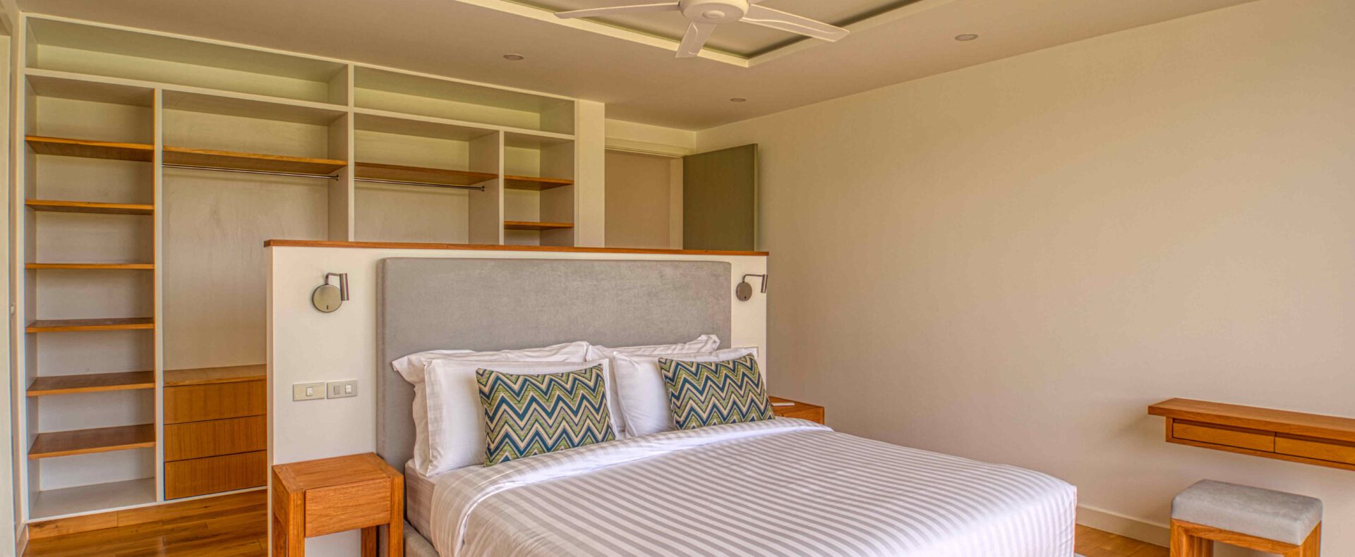 4-Bed-Laguna-Golf-Villa-32-1920×790 Modern 4 Bed Laguna Golf Villa
