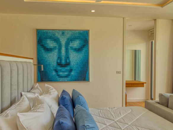 Modern 4 Bed Laguna Golf Villa