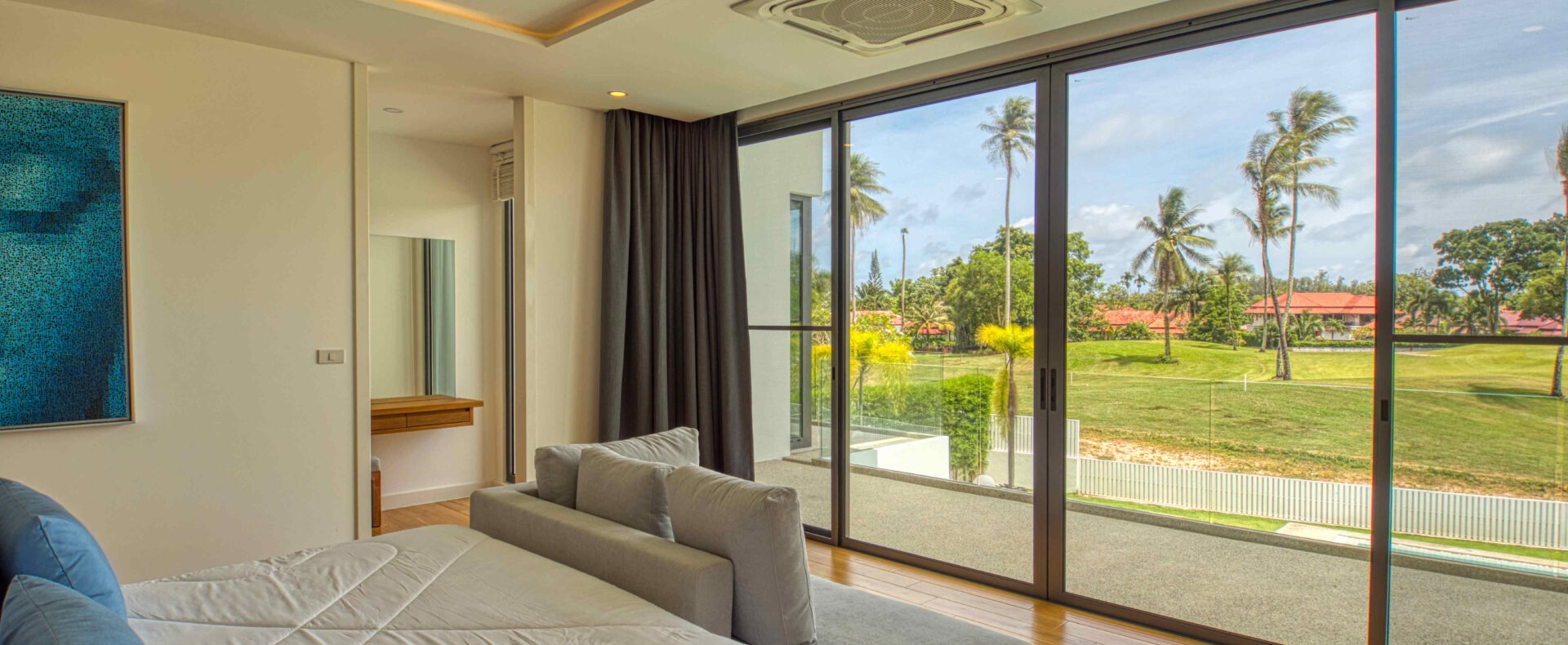 4-Bed-Laguna-Golf-Villa-39-1920×790 Modern 4 Bed Laguna Golf Villa