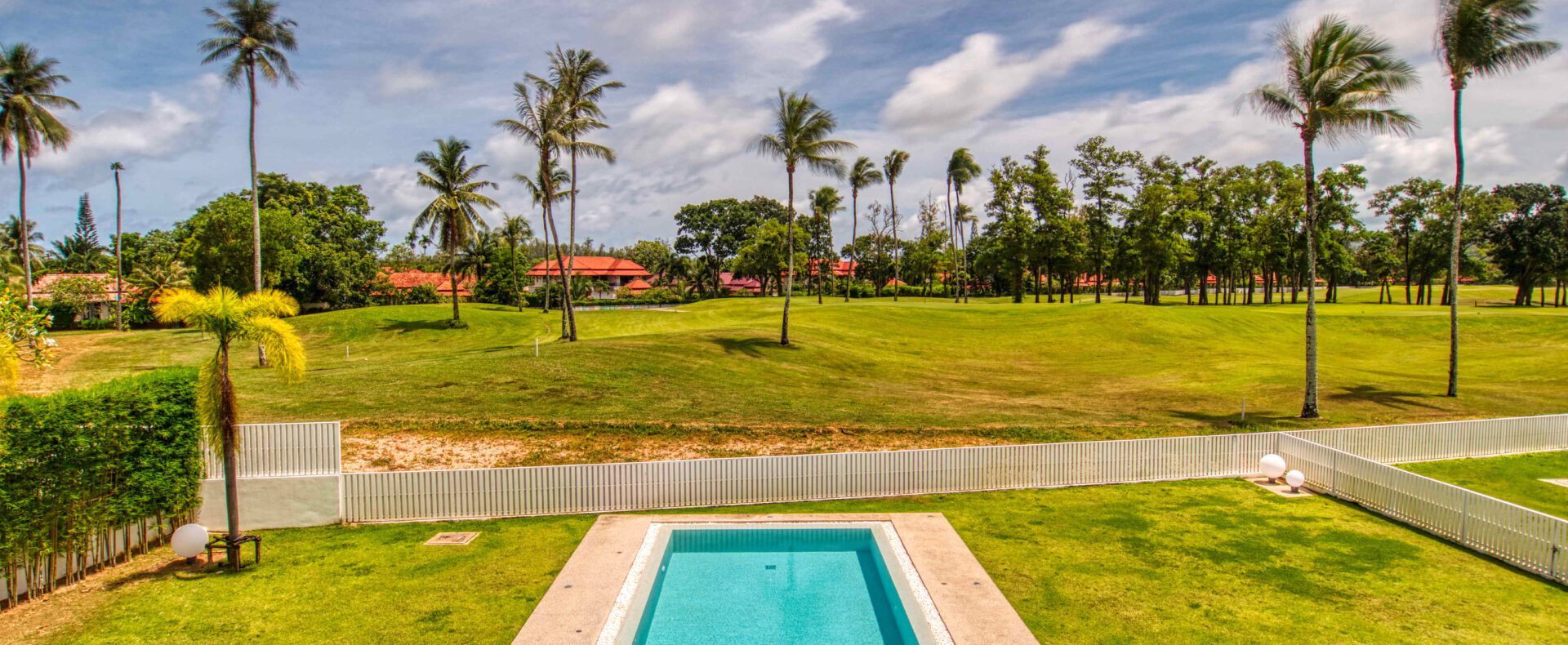4-Bed-Laguna-Golf-Villa-45-1920×790 Modern 4 Bed Laguna Golf Villa