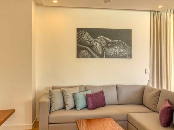 Modern 4 Bed Laguna Golf Villa