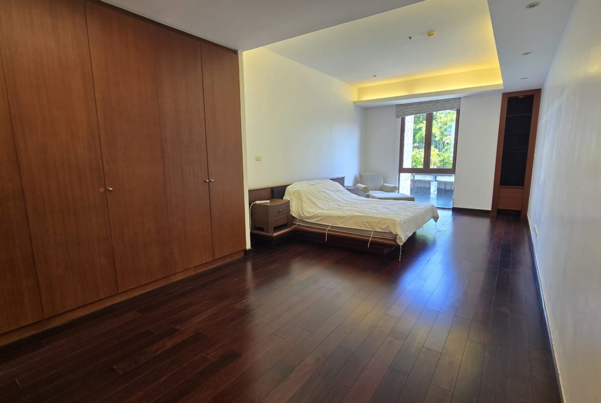 4 Bedroom Waterfront Duplex Condo with Private Yacht Berth in Phuket