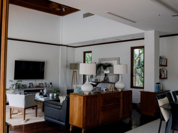 4-Bedroom Pool Villa in Prestigious Laguna Area
