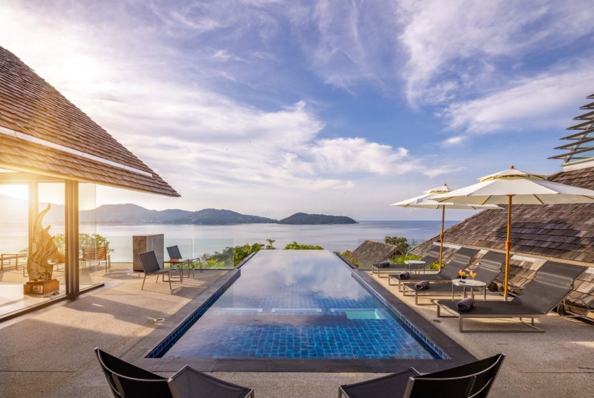 5-Bedroom Villa with Panoramic Ocean Views