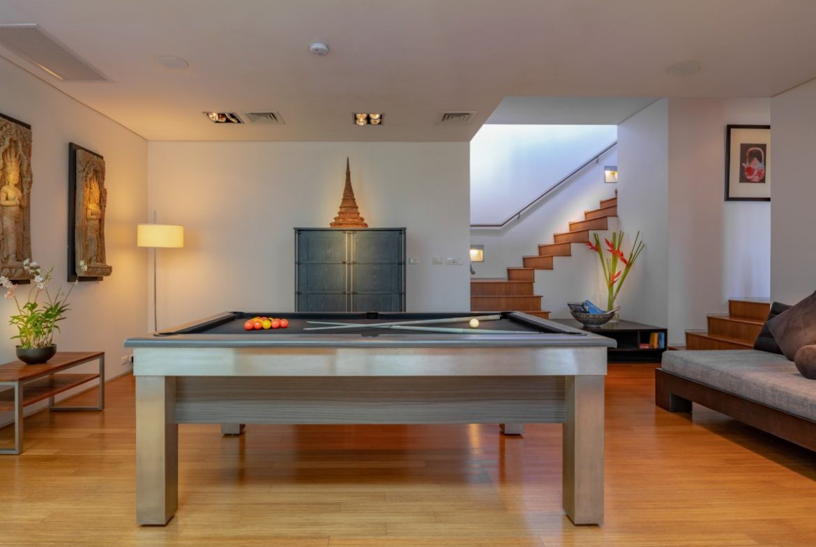 5-Bedroom Villa with Panoramic Ocean Views