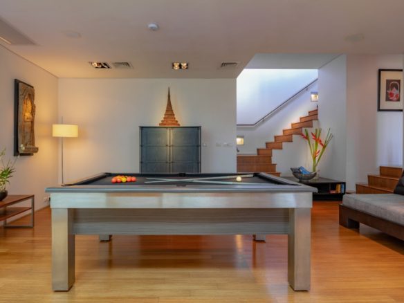 5-Bedroom Villa with Panoramic Ocean Views