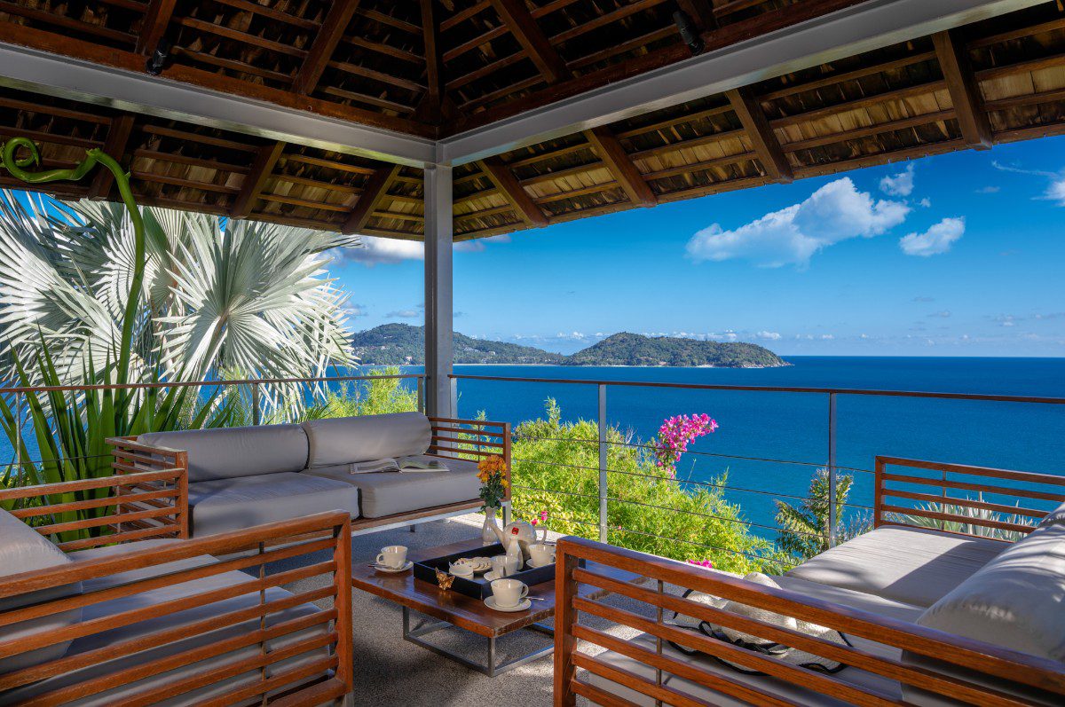 5-Bedroom Villa with Panoramic Ocean Views