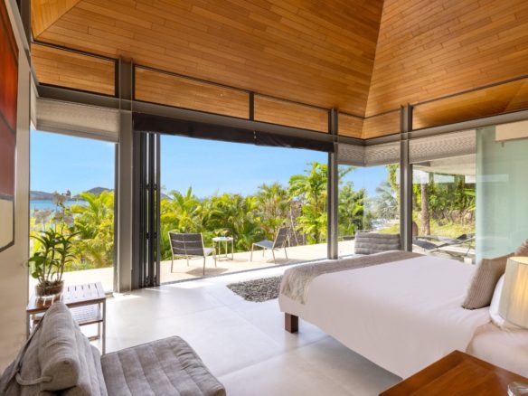 5-Bedroom Villa with Panoramic Ocean Views