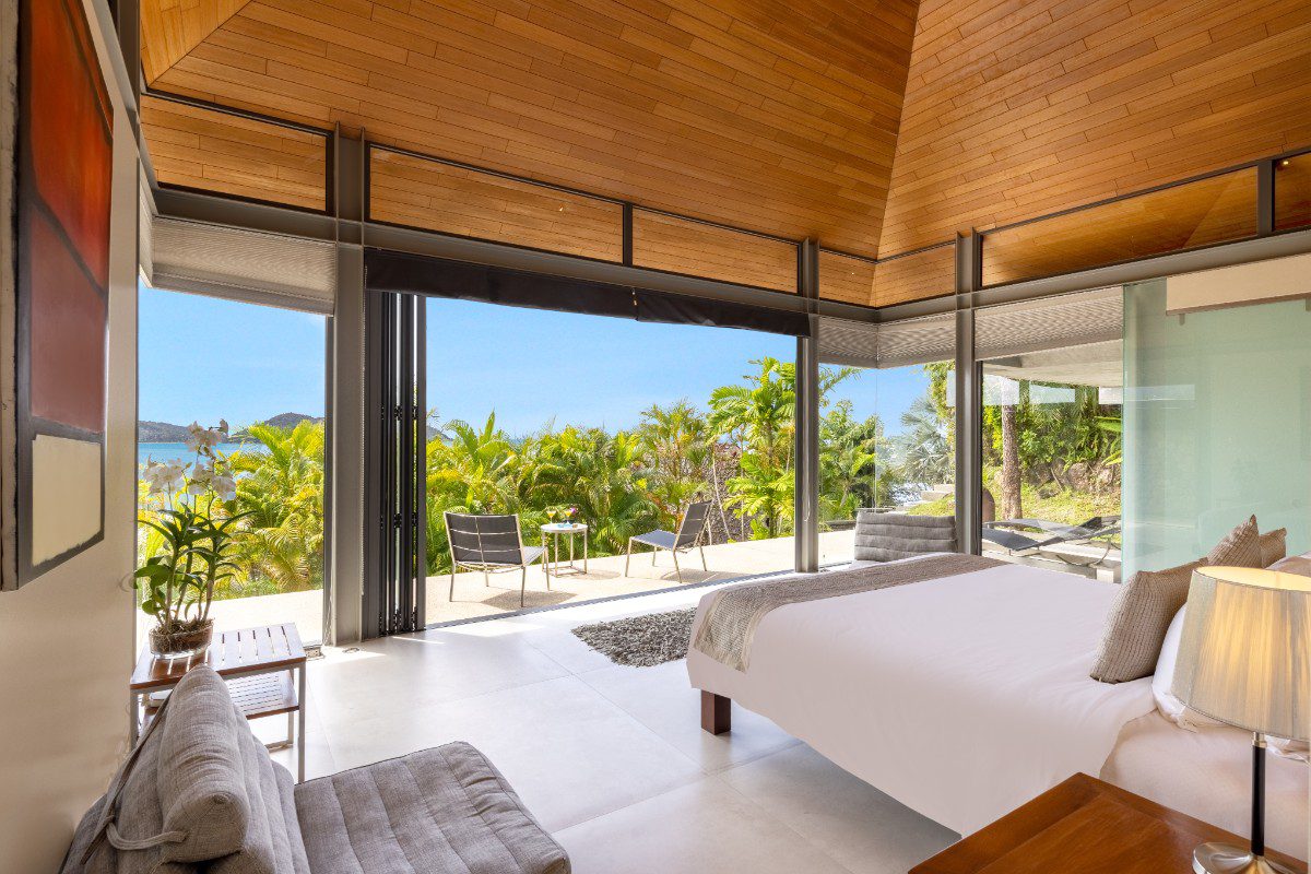 5-Bedroom Villa with Panoramic Ocean Views