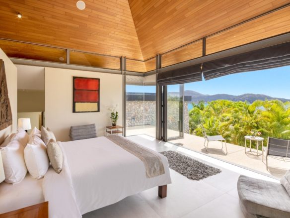 5-Bedroom Villa with Panoramic Ocean Views