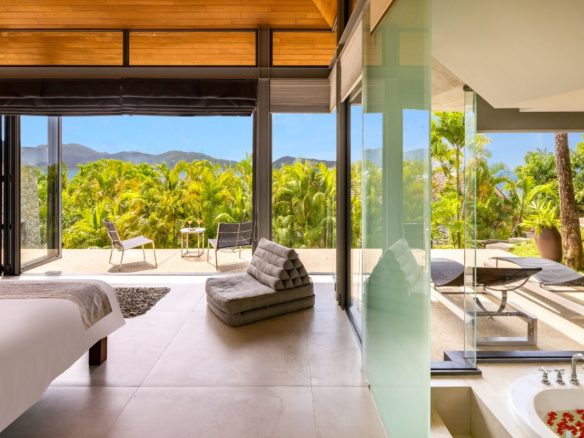 5-Bedroom Villa with Panoramic Ocean Views