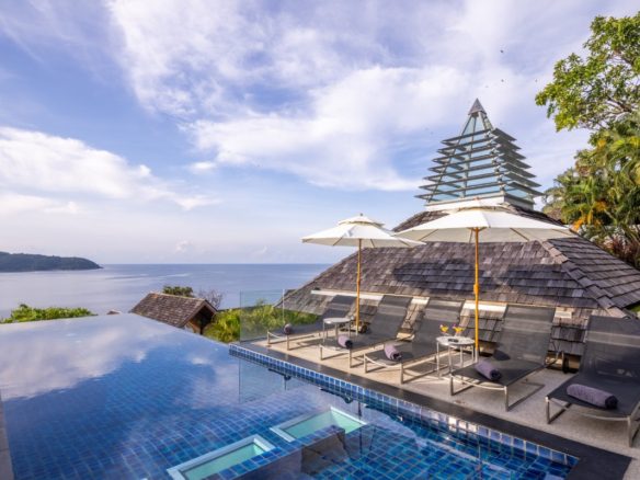 5-Bedroom Villa with Panoramic Ocean Views