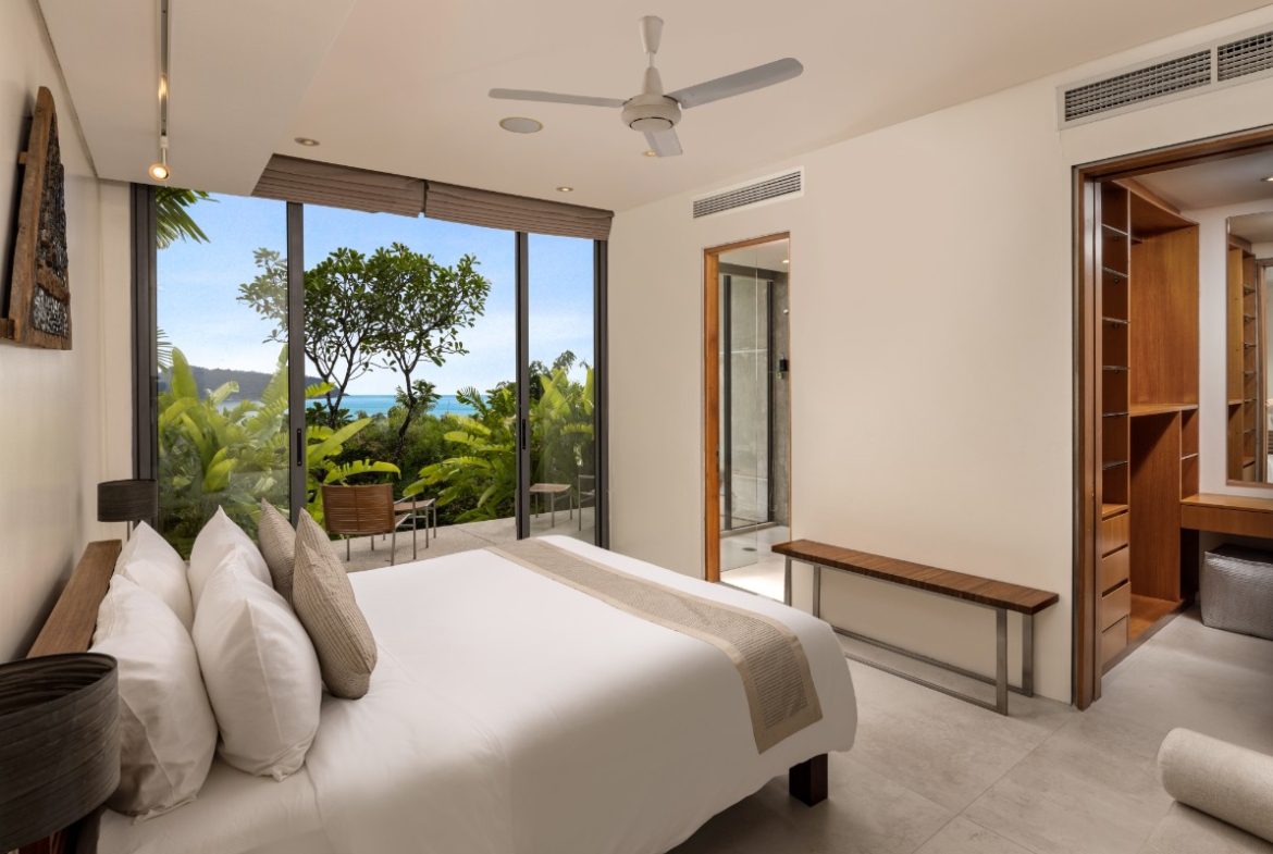 5-Bedroom Villa with Panoramic Ocean Views