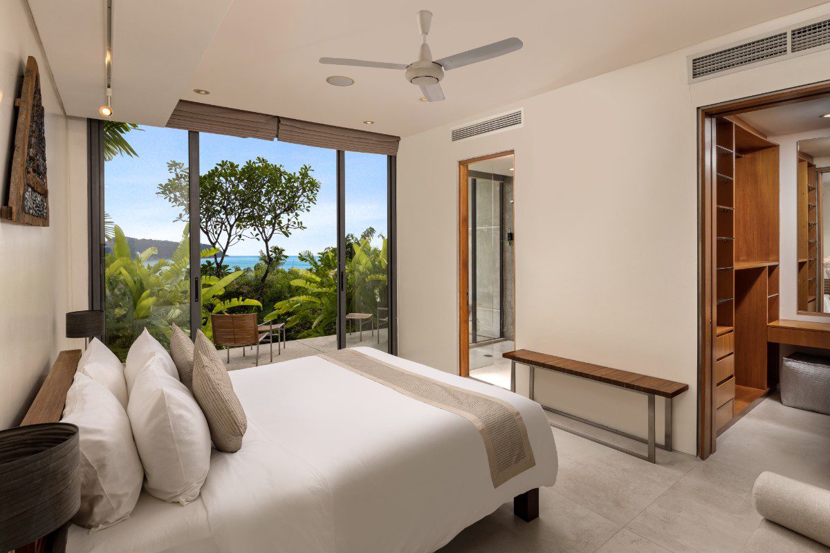 5-Bedroom Villa with Panoramic Ocean Views