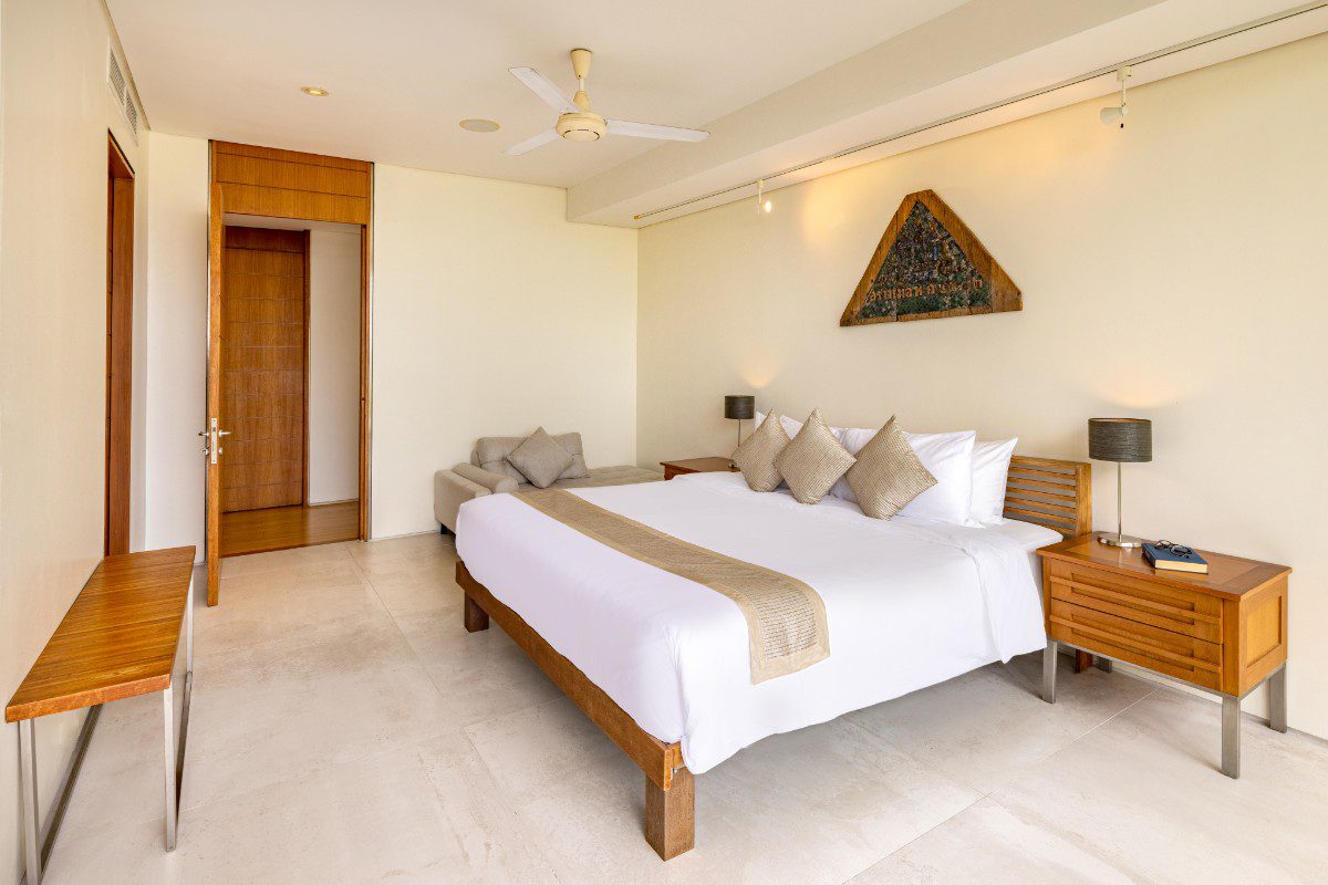 5-Bedroom Villa with Panoramic Ocean Views