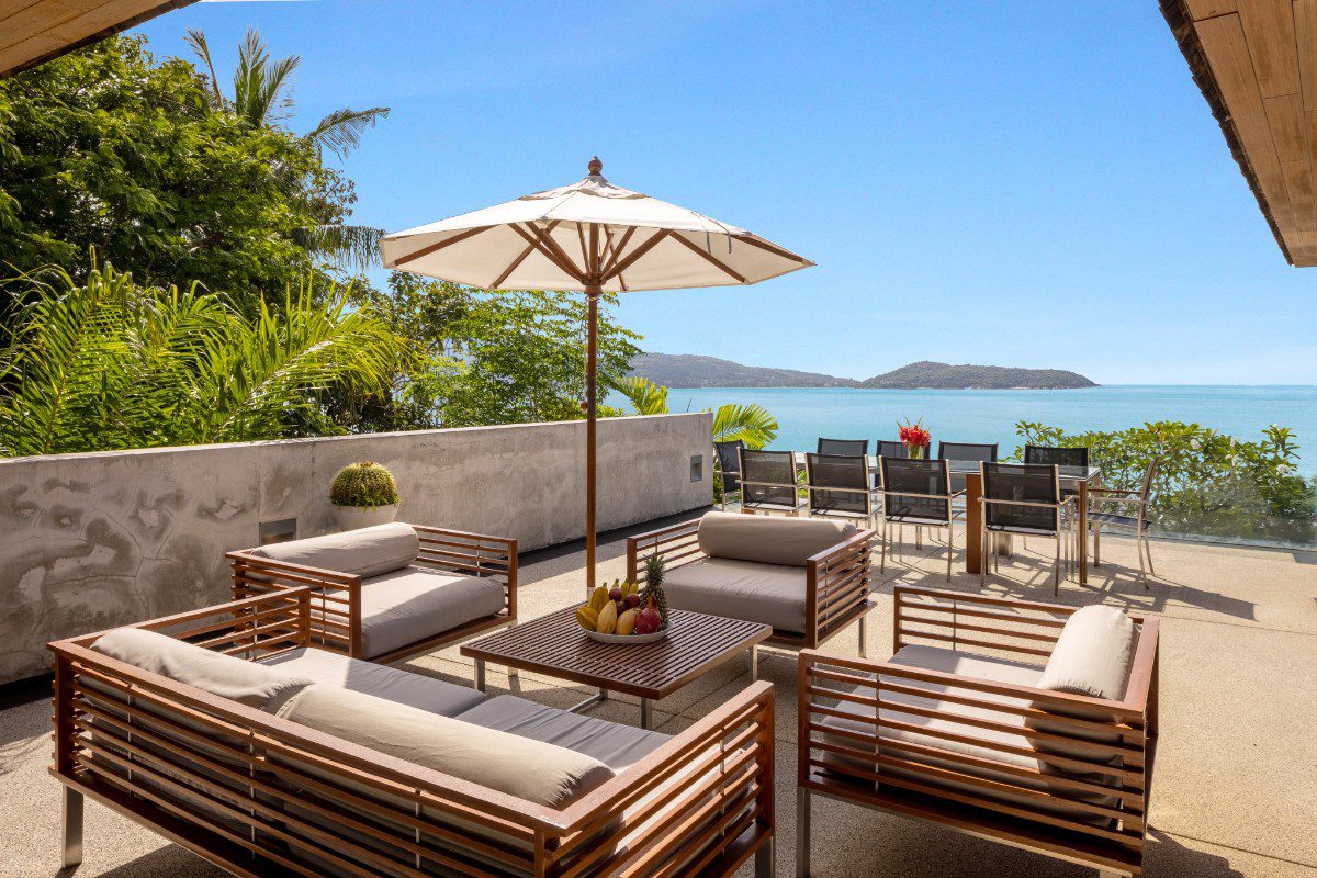 5-Bedroom Villa with Panoramic Ocean Views