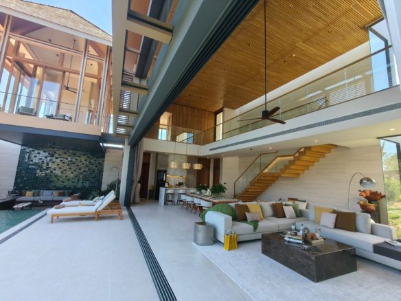 5-Bedroom Modern Pool Villa in Cherngtalay, Phuket