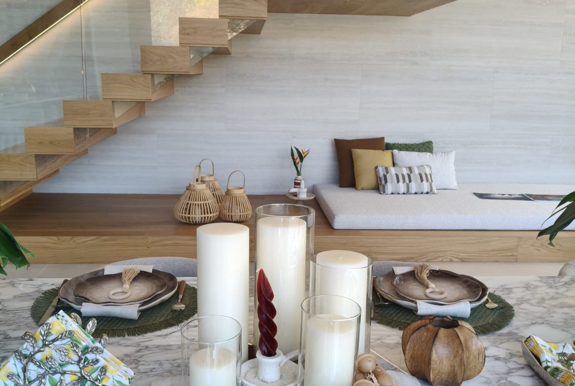 5-Bedroom Modern Pool Villa in Cherngtalay, Phuket