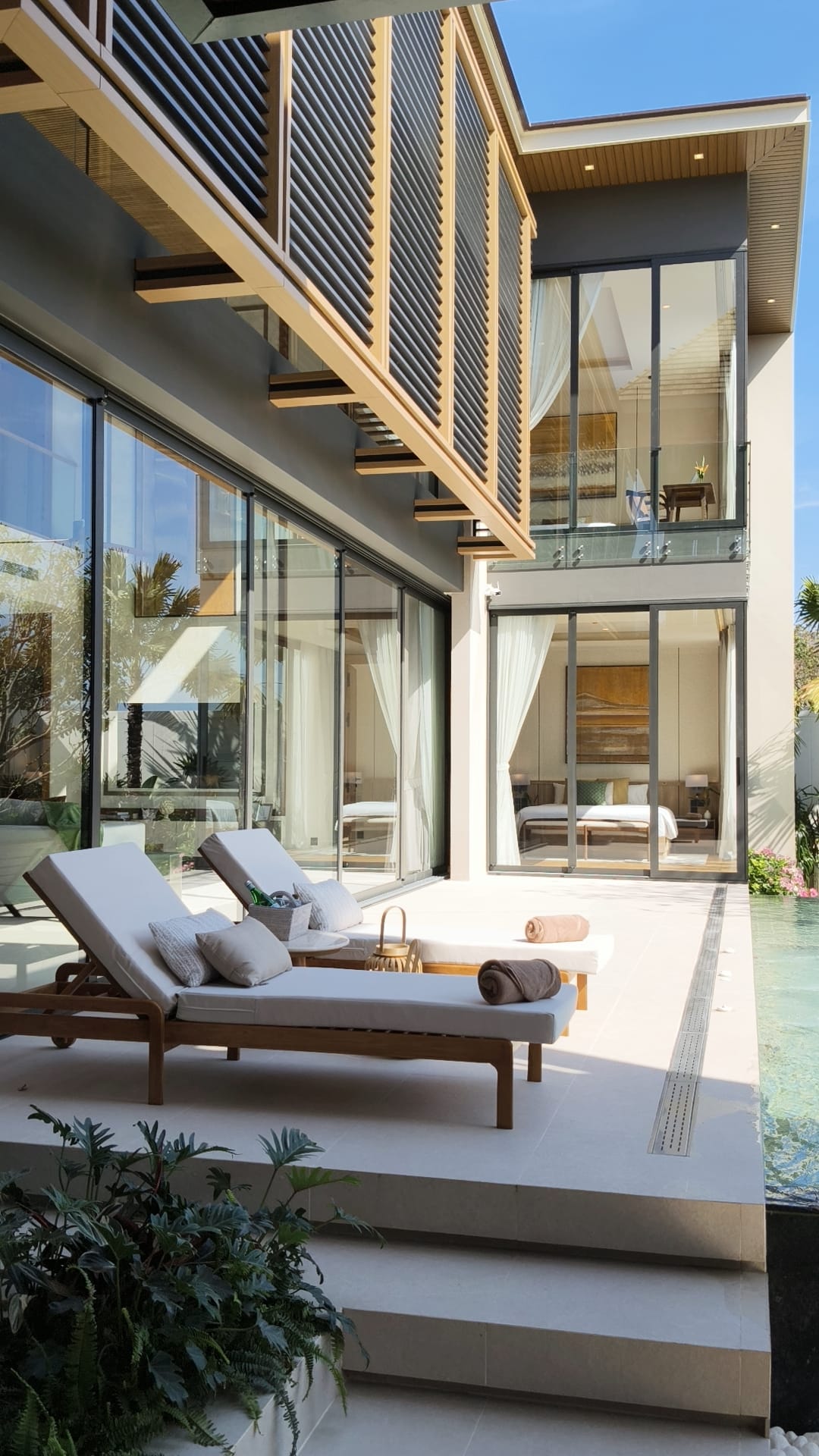 5 Bedrooms villa – Bang Tao1.43 (2) 5-Bedroom Modern Pool Villa in Cherngtalay, Phuket