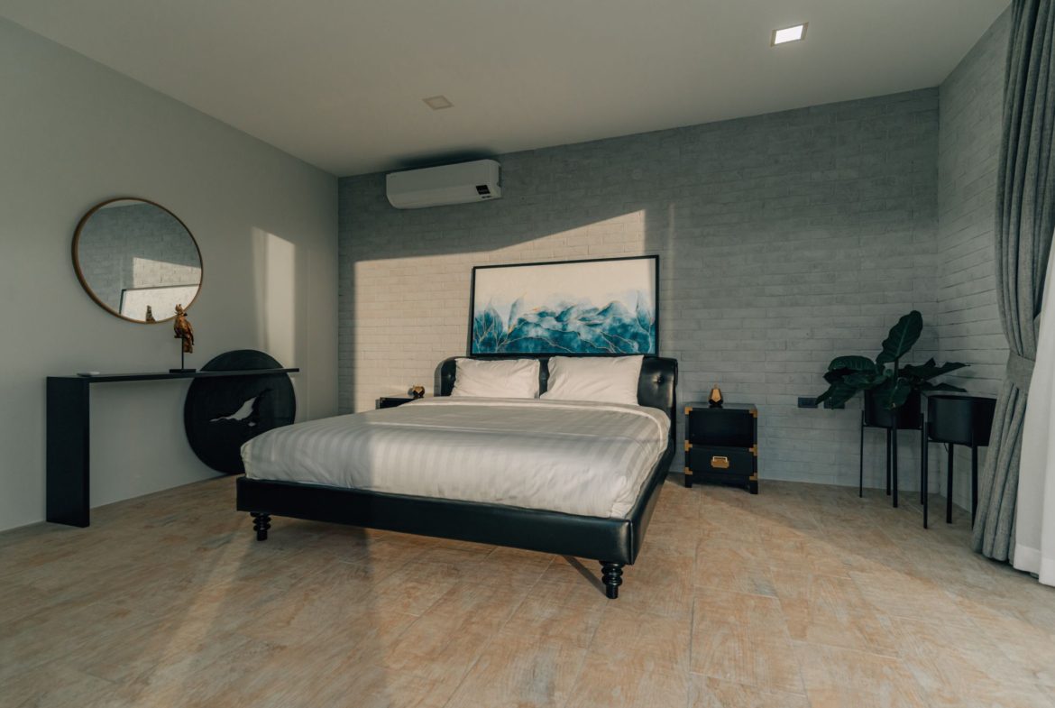 6 Bedroom Sea View Villa in Kamala
