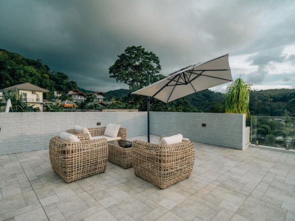6 Bedroom Sea View Villa in Kamala