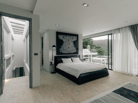 6 Bedroom Sea View Villa in Kamala