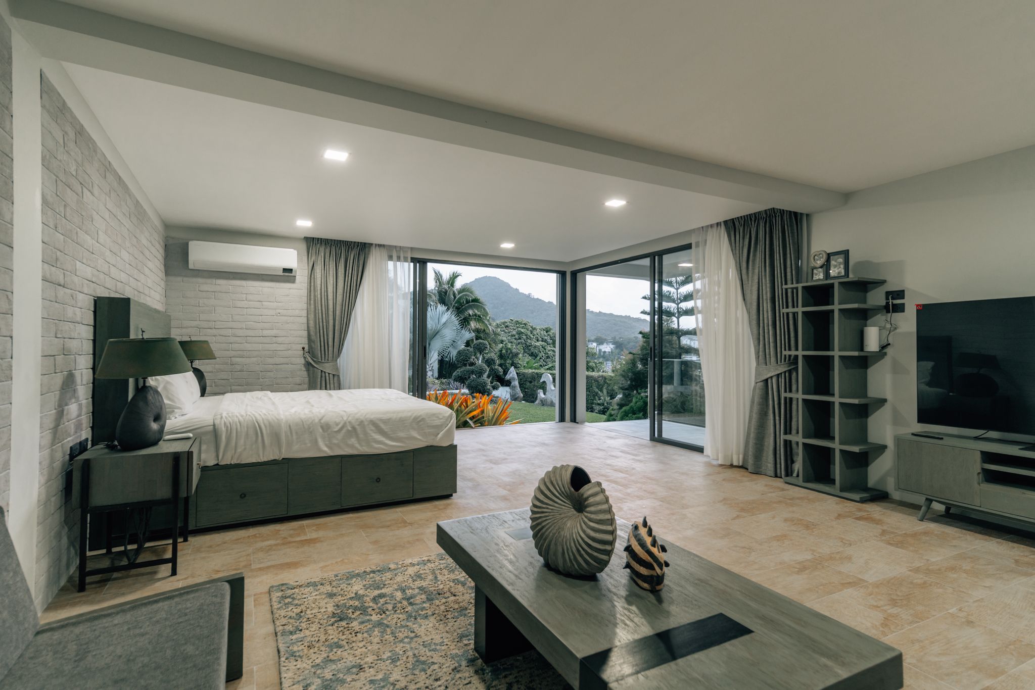 6 bedrooms villa Kamala59 6 Bedroom Sea View Villa in Kamala