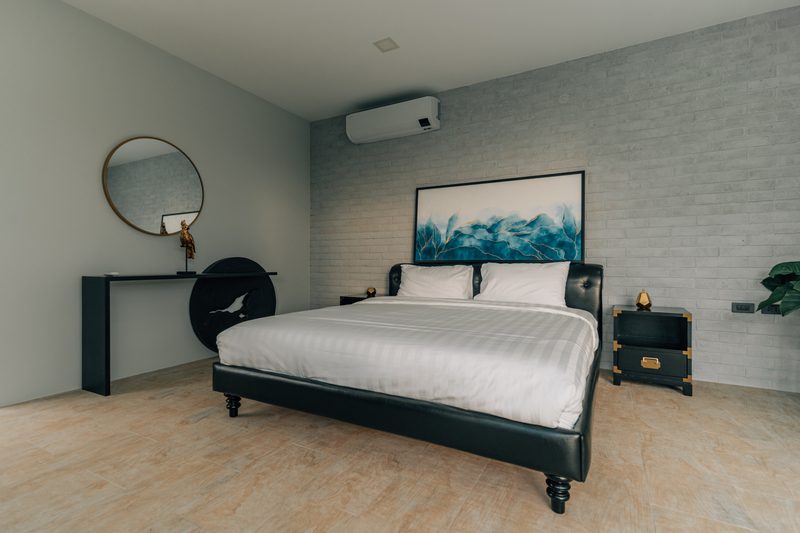6 Bedroom Sea View Villa in Kamala