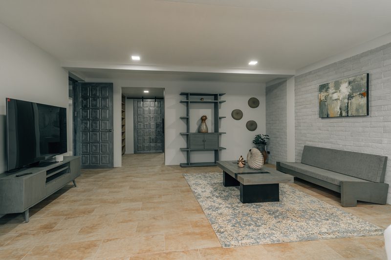 6 Bedroom Sea View Villa in Kamala