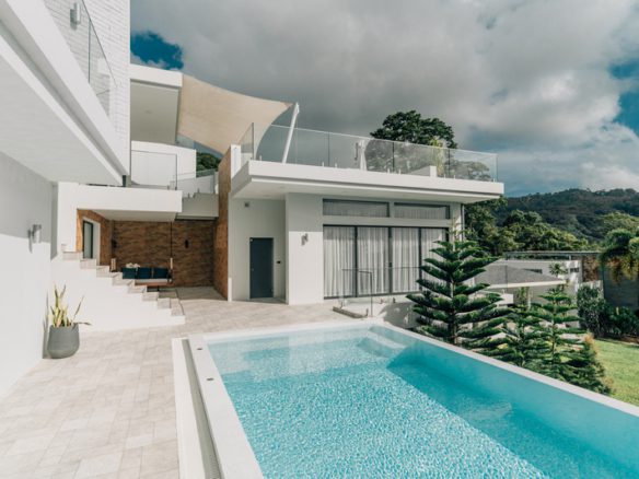 6 Bedroom Sea View Villa in Kamala