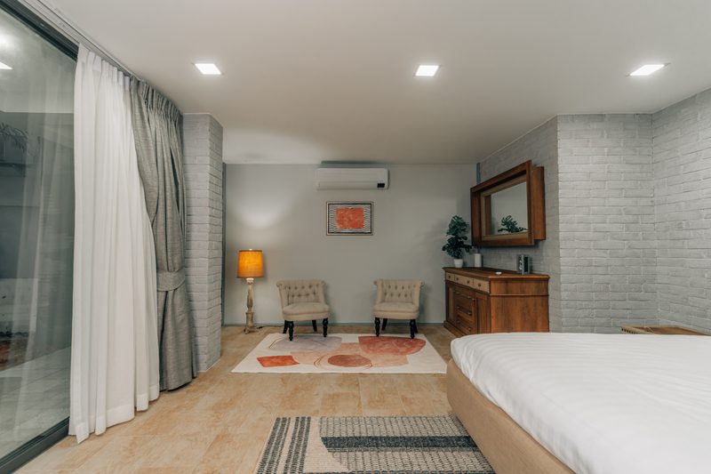 6 Bedroom Sea View Villa in Kamala