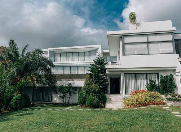 6 Bedroom Sea View Villa in Kamala