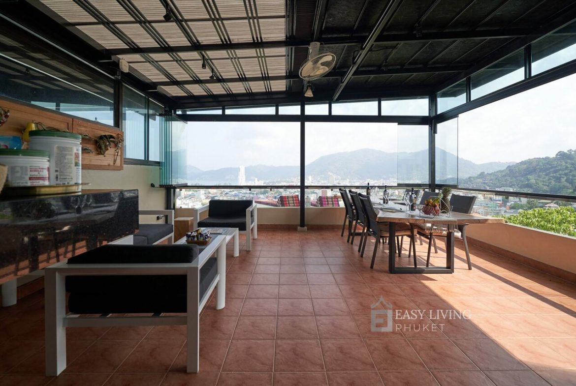 4 – Bedroom The Highland Residence Patong