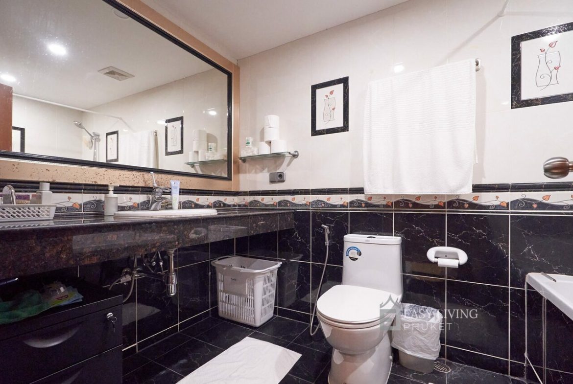 4 – Bedroom The Highland Residence Patong